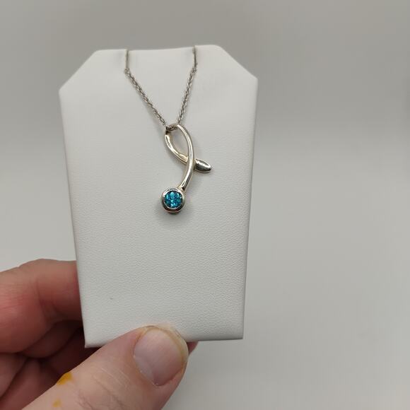 BGE by Bradford Exchange Vintage Blue Topaz and Sterling Silver Necklace - Picture 6 of 7